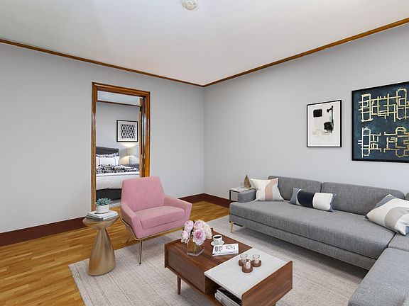 3rd image of 2150 W Shakespeare Ave APT 3R