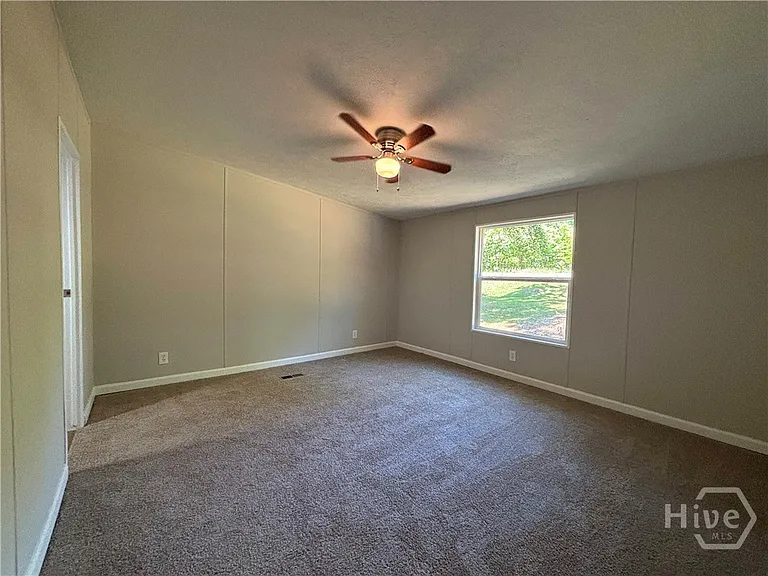132 Cemetary Rd — Photo 19