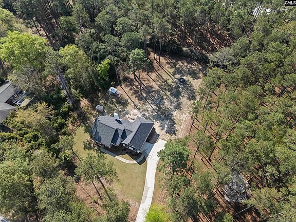 2nd image of 1305 Ridgeway Rd