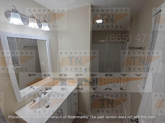 5th image of 1917 Manning Ave #1
