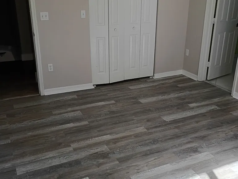 2318 SE 23rd Ave — Photo 16