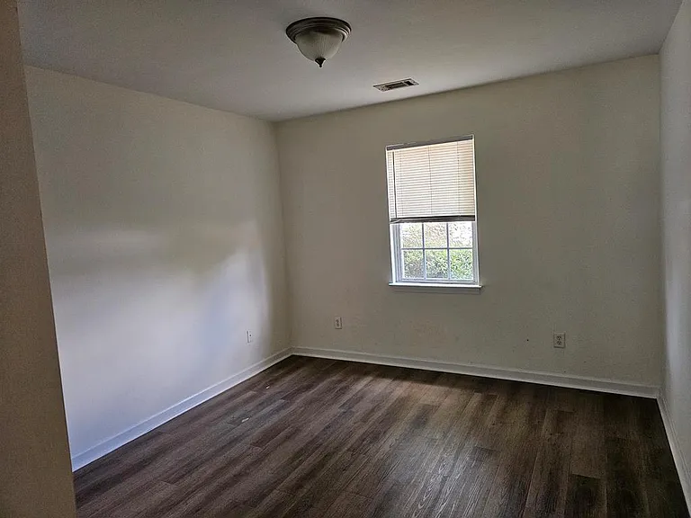 408 Elm St #7A — Photo 10