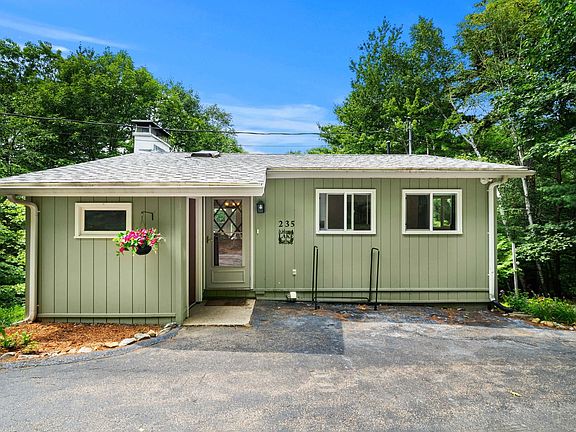 2nd image of 235 Chestnut Drive