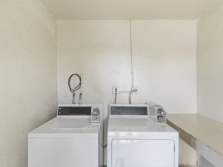 5771 SW 36th Ct #303 — Photo 9