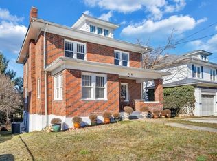 326 Forest Hill Ave NE, Roanoke, VA 24012