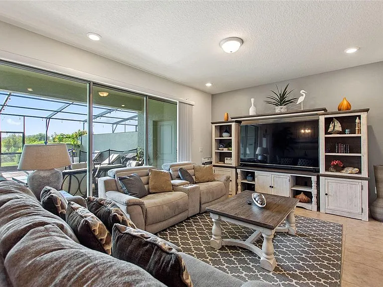 4607 Terrasonesta Dr — Photo 25