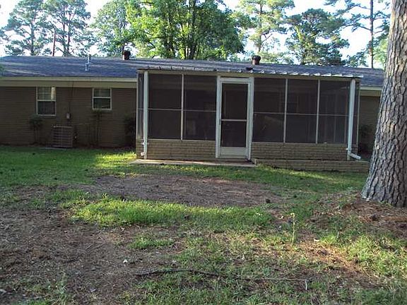 4th image of 102 Ashwood Dr