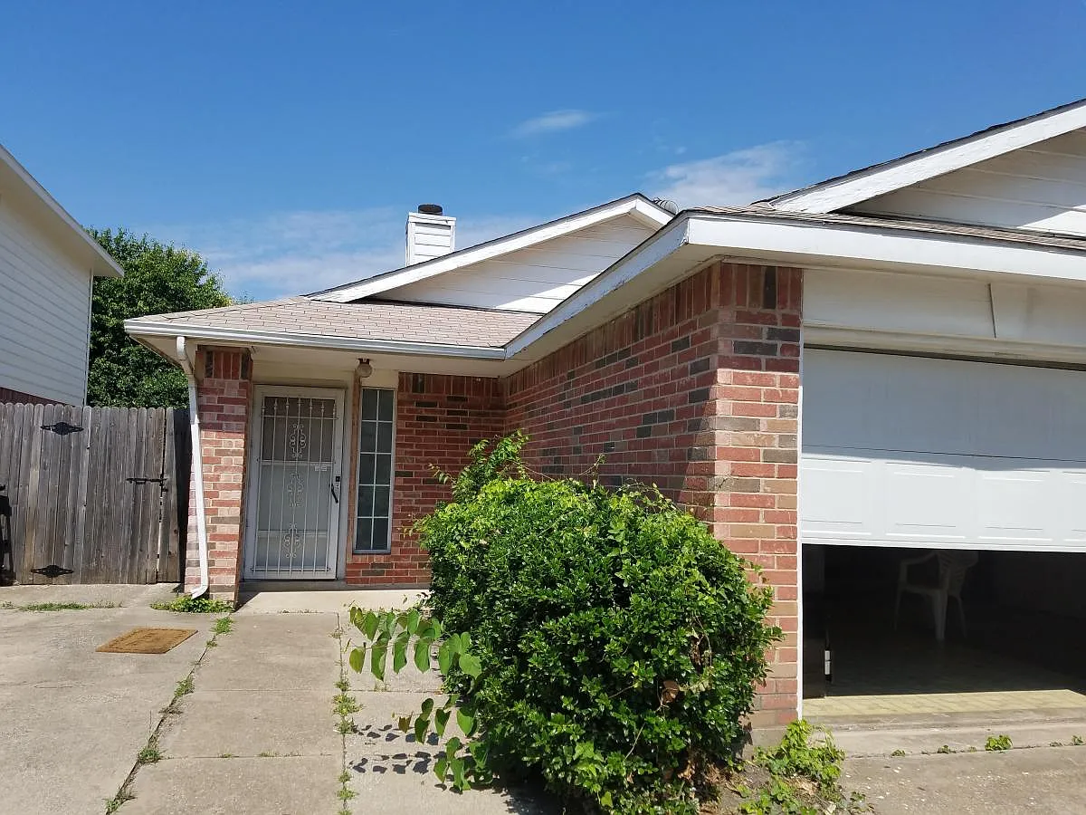 6731 Silver Sage Drive — Photo 2