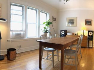 2437 W Logan Blvd #2F, Chicago, IL 60647