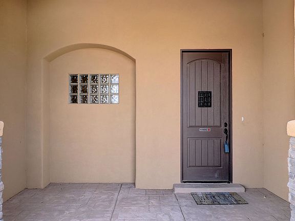 3rd image of 3696 Santa Adriana Ave