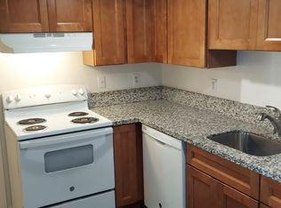 2442 NE Lombard St, Portland, OR 97211