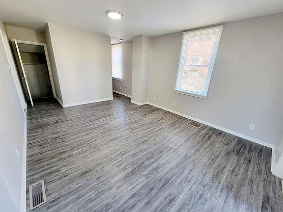 5th image of 1911 Goodman Ave
