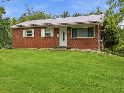 1329 State Route 56, Apollo, PA, 15613