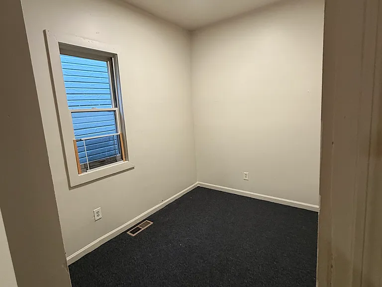 114 Spring St #2 — Photo 3