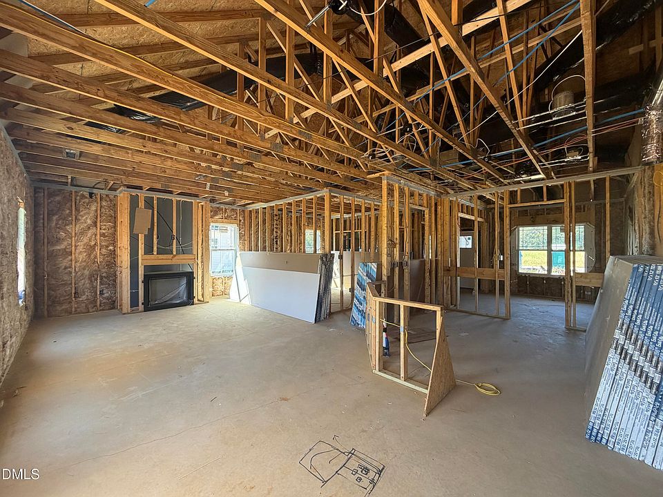 2nd image of 104 Bernie Dr