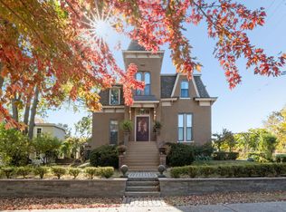 207 2nd St W, Hastings, MN 55033