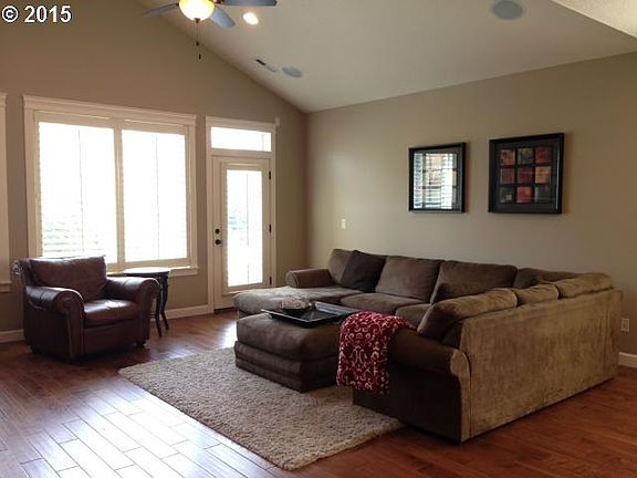 4th image of 4215 SE 178th Ct