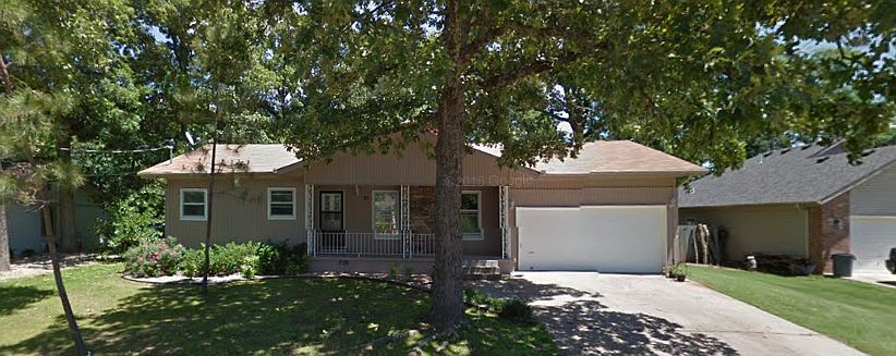 1st image of 25 Merritt Dr