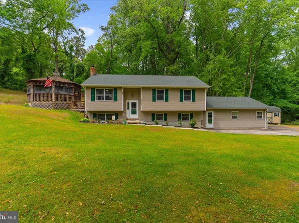 5655 Floral Cir, Saint Leonard, MD 20685