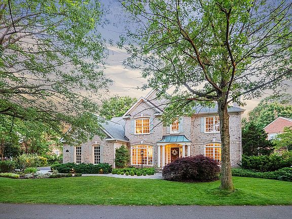 2nd image of 12625 Centurion Ln