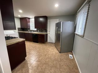 3626 Toepfer Rd, Warren, MI 48091