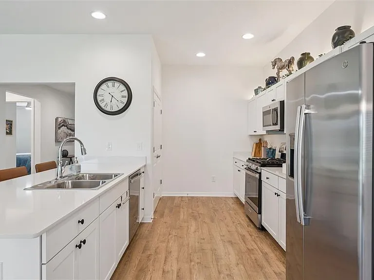 7608 Daniel Hearns Way — Photo 9