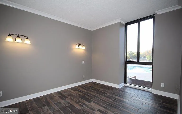 6800 Fleetwood Rd #214 — Photo 8