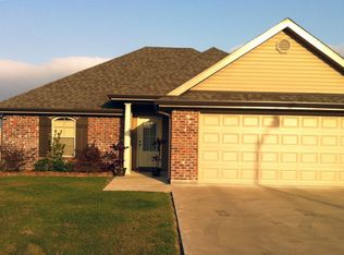 215 Landmark Dr, Raceland, LA 70394