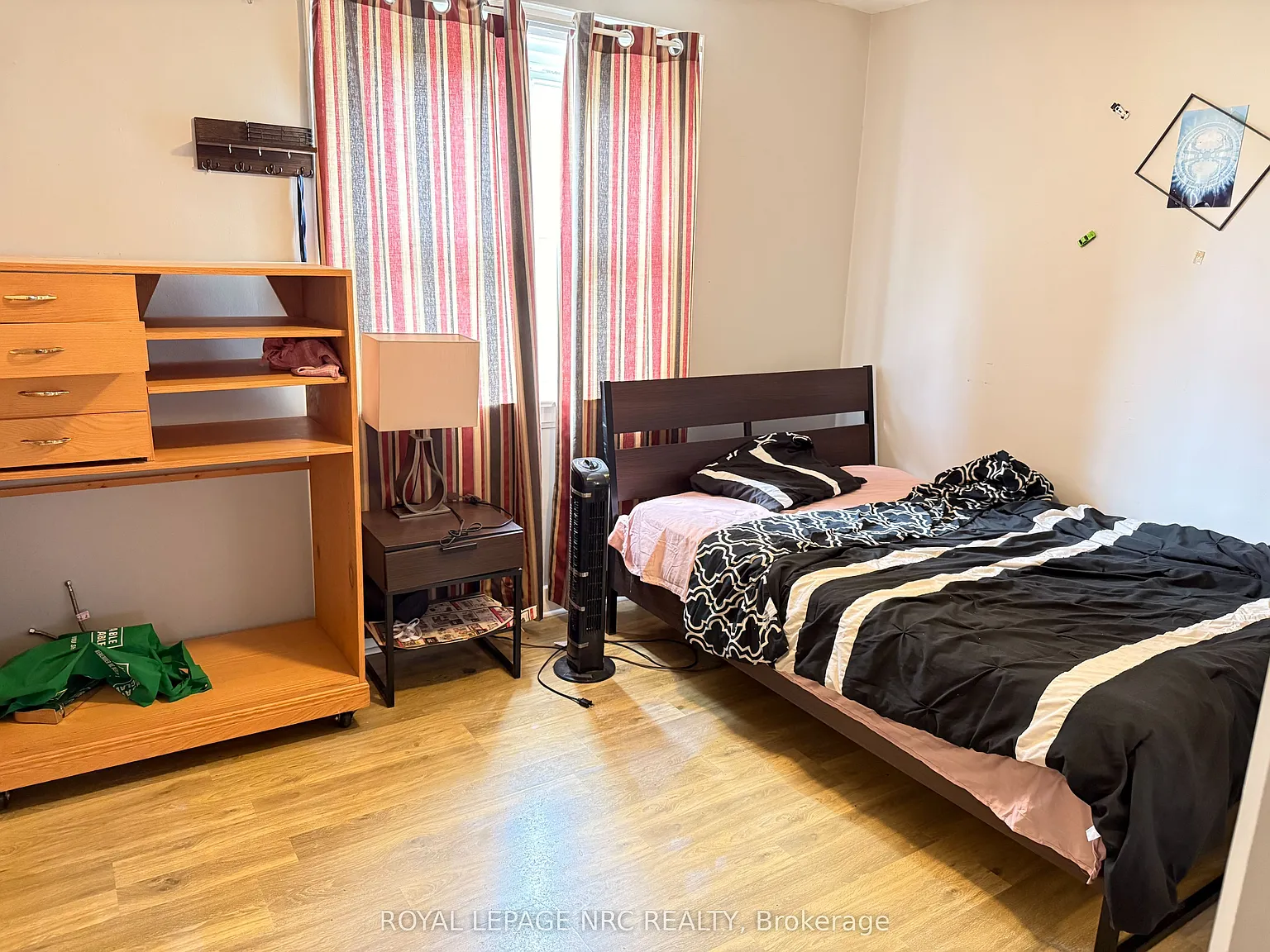 4 bed, $2,300 — Photo 3