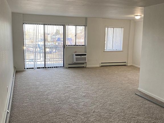 2nd image of 700 Fulton St APT K3