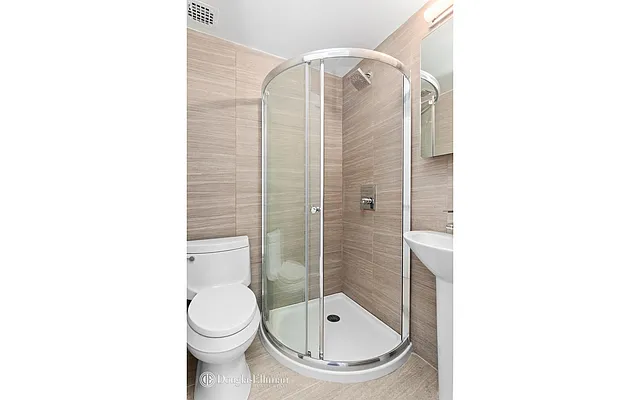 Rented by Douglas Elliman | media 8