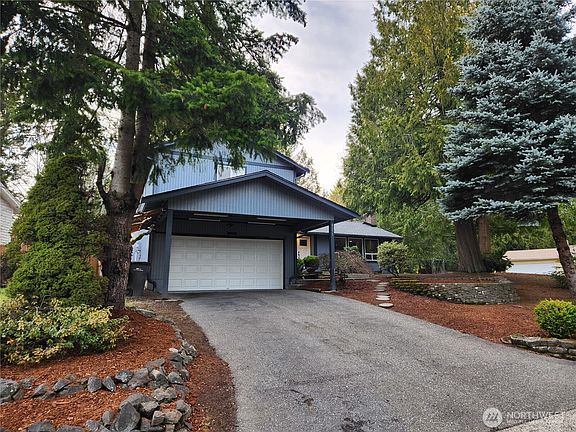 2nd image of 8051 Blue Oak Parkway NE