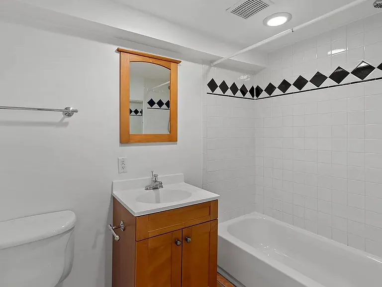 3103 11th St NW — Photo 12
