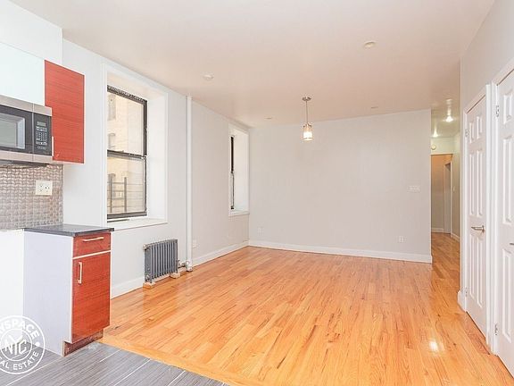 2nd image of 1715 Caton Ave APT 1C