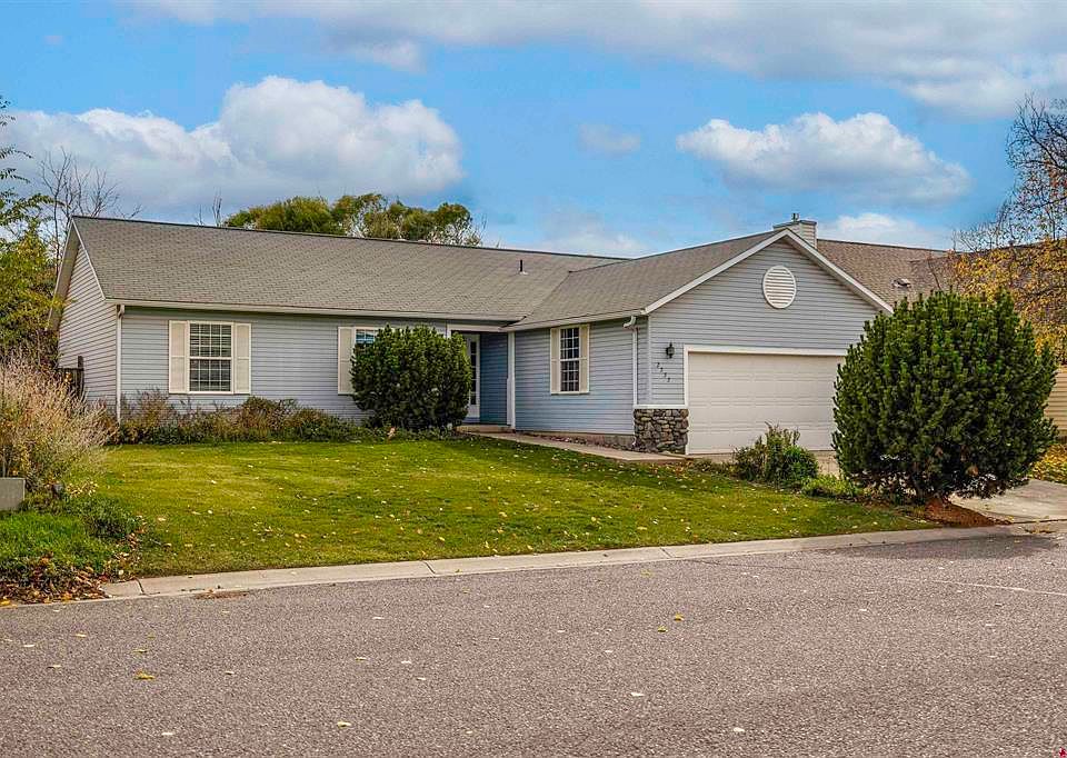 1st image of 2555 Iris Court
