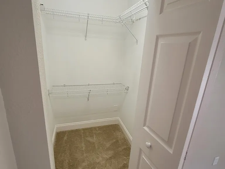 622 Green Meadow Ave — Photo 16
