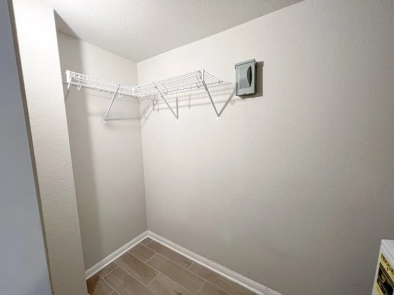 653 Ferrule Dr #B — Photo 10