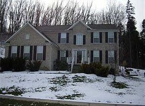 1st image of 152 Hunter Dr
