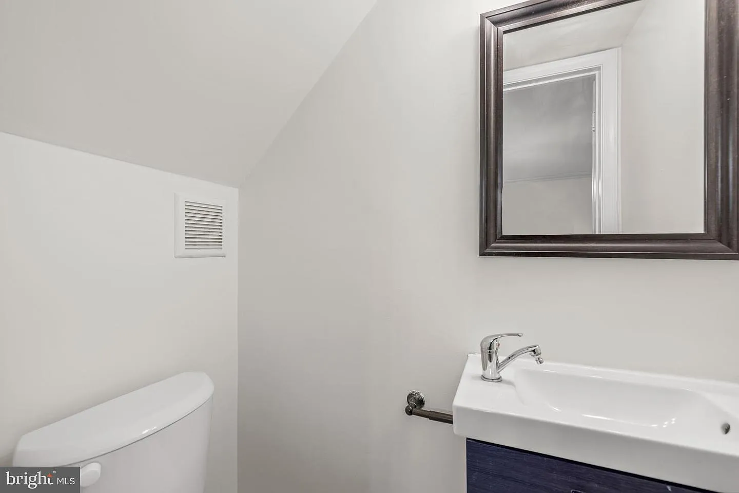 4 bed, 3.5 bath, 1630 sqft, $2,850 — Photo 3