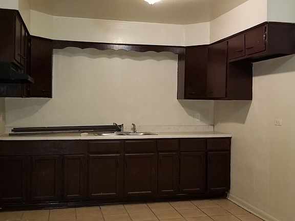 2nd image of 41 N Mayfield Ave APT F