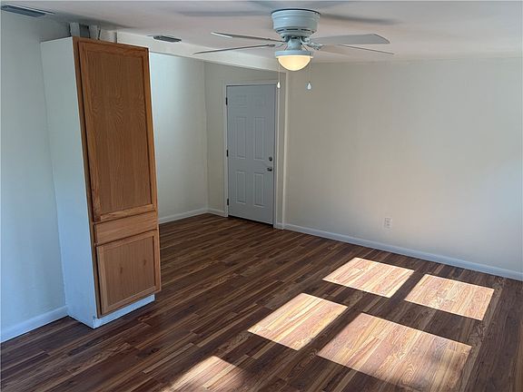 2nd image of 2156 34th Ave