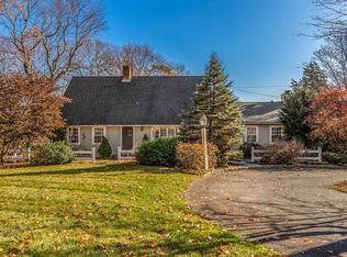 125 School St, South Hamilton, MA 01982