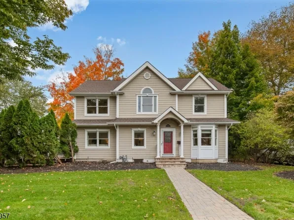 352 Westfield Ave, Ridgewood Village, NJ 07450