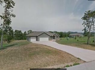 W7940 Prairie Woods St, Holmen, WI 54636