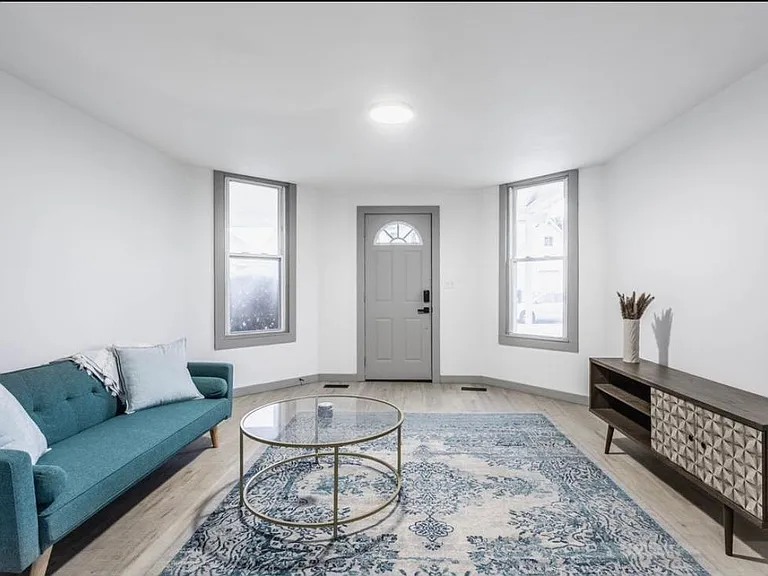 1521 English Ave — Photo 7