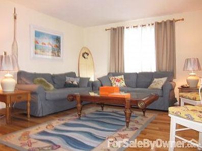 3rd image of 25 76th St W #A