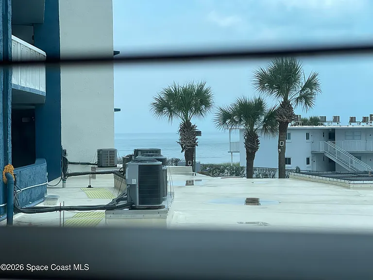 1175 Jimmy Buffett Memorial Hwy #200 — Photo 33