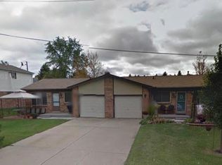 23118 Mapleview Dr, Macomb, MI 48042