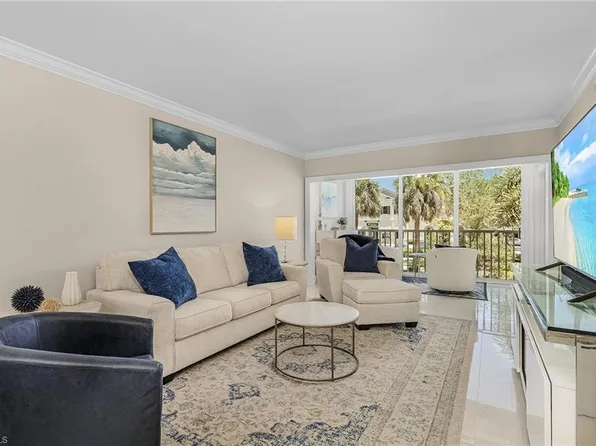 234 Banyan Blvd #234, Naples, FL 34102