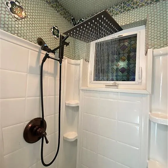 631 Benson Way — Photo 12